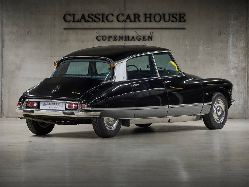 Image 10/97 of Citroën DS 20 Chapron (1972)