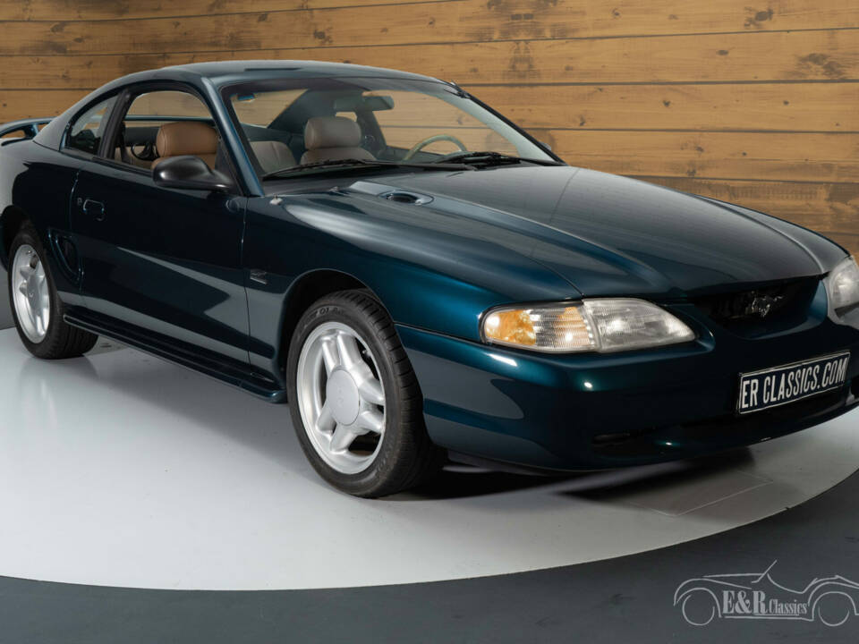 Afbeelding 1/8 van Ford Mustang GT (1994)