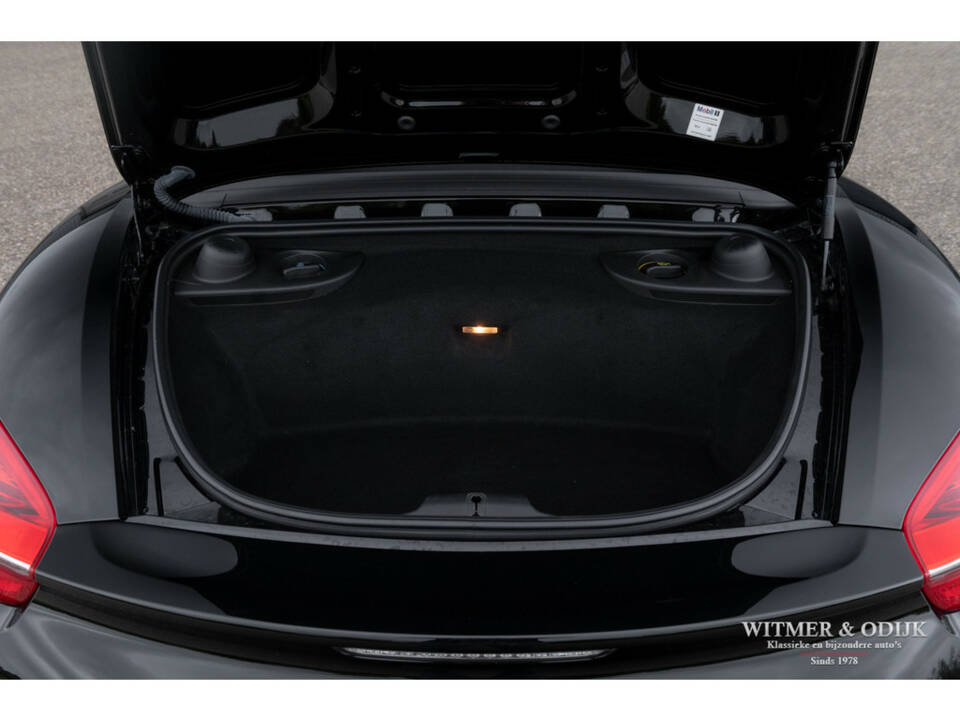 Immagine 35/36 di Porsche Boxster (2013)