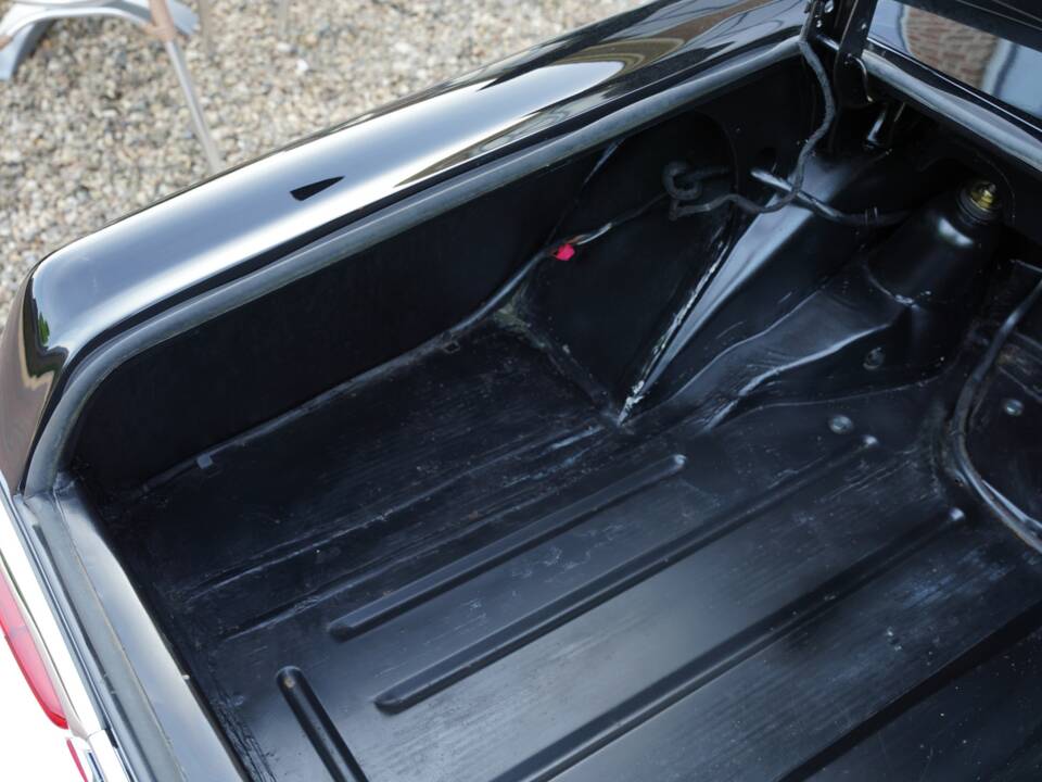 Image 23/50 of Mercedes-Benz 280 SL (1969)