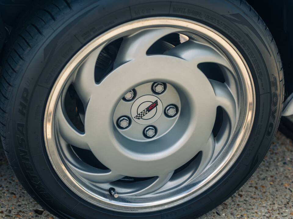 Imagen 3/62 de Chevrolet Corvette ZR1 (1991)