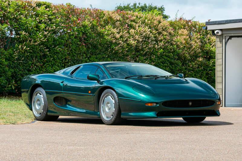 Bild 1/50 von Jaguar XJ 220 (1994)
