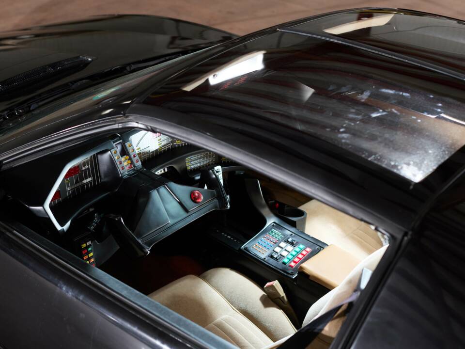 Obraz 33/63 pojazdu Pontiac Firebird TransAm (1984)