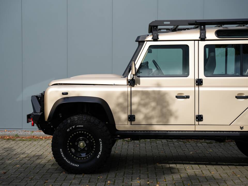 Bild 4/58 von Land Rover Defender 110 (2013)
