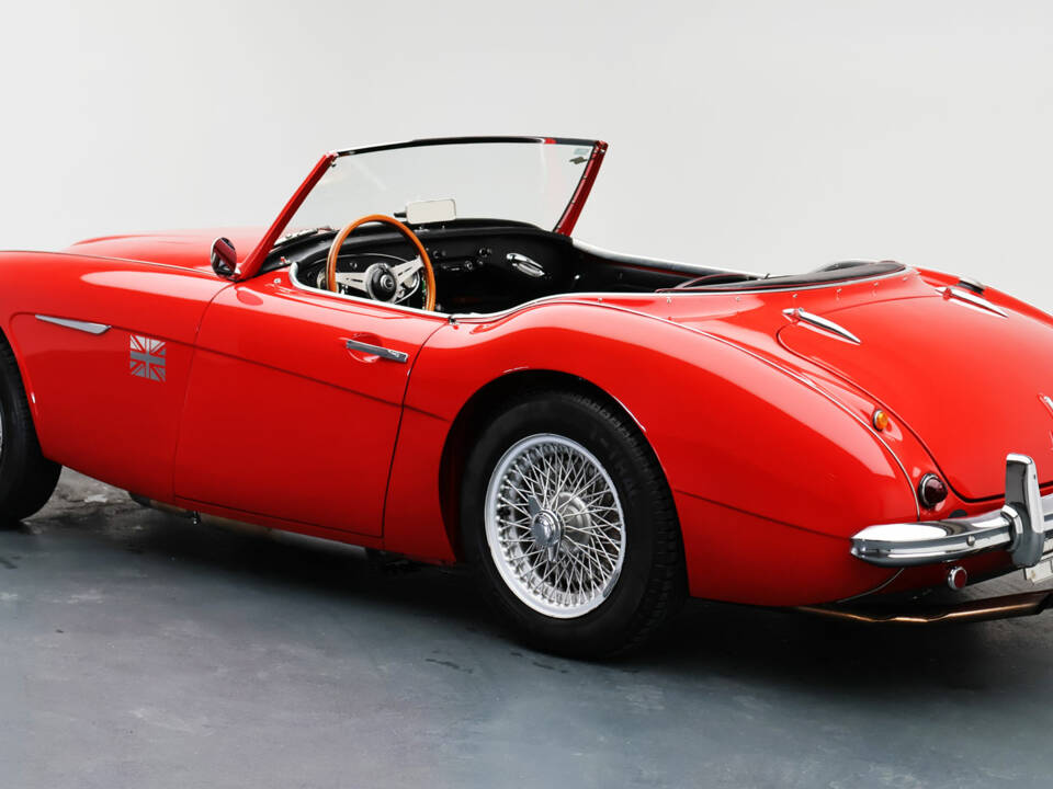 Image 3/10 de Austin-Healey 3000 Mk II (BT7) (1962)