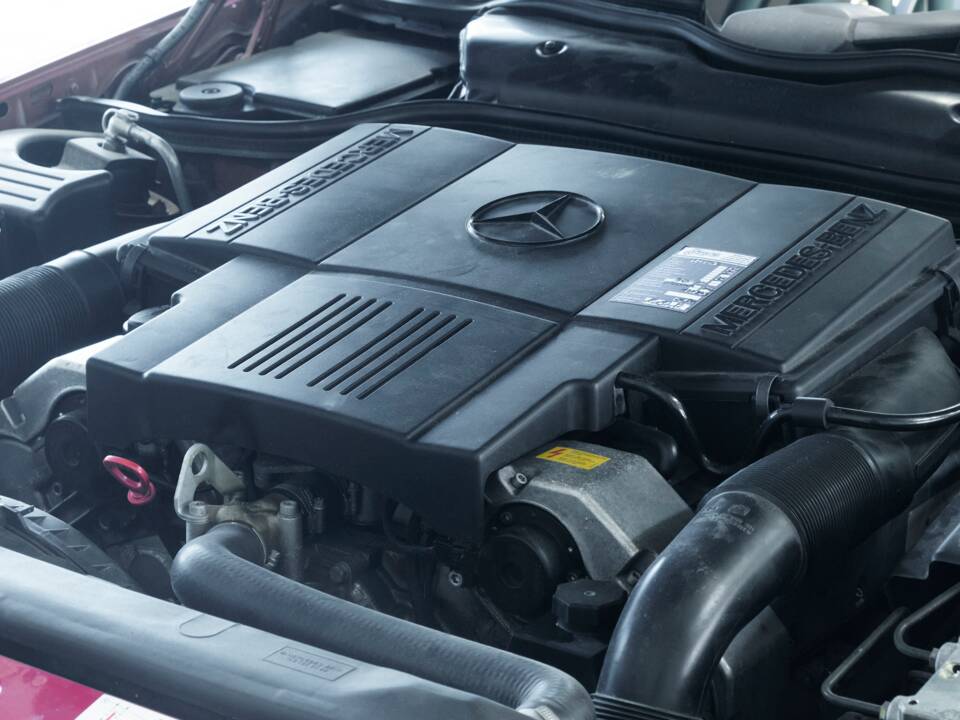 Image 49/50 de Mercedes-Benz SL 500 (1996)