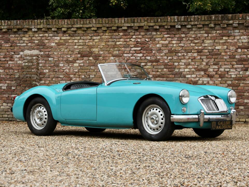 Afbeelding 25/50 van MG MGA Twin Cam (1959)