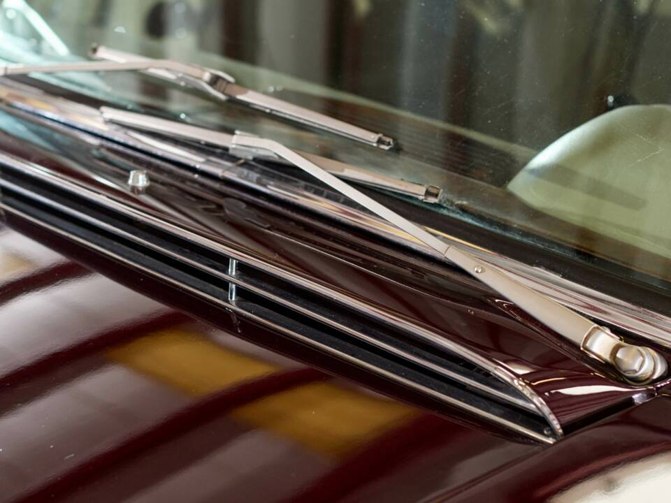 Bild 32/47 von Mercedes-Benz 280 SE (1970)