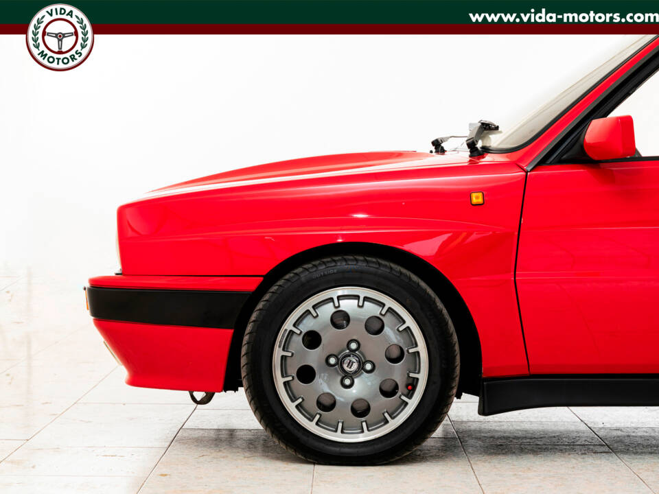 Image 5/20 of Lancia Delta HF Integrale 16V (1991)