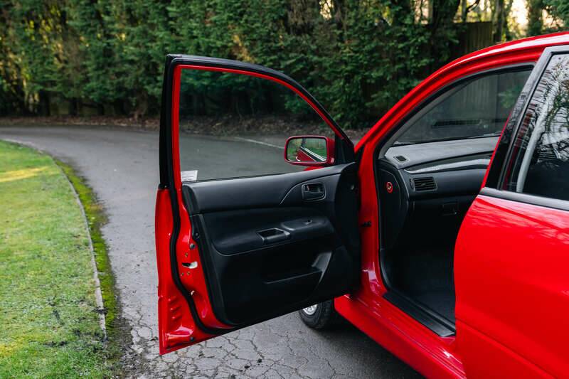 Image 44/50 of Mitsubishi Lancer Evolution FQ-300 (2003)