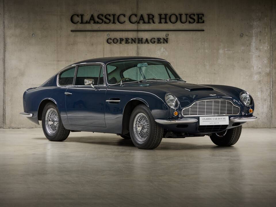 Afbeelding 13/60 van Aston Martin DB 6 (1968)