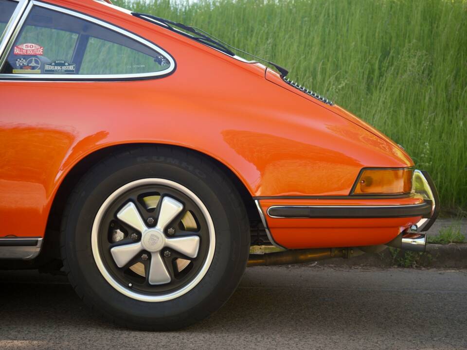 Image 12/50 de Porsche 911 2.4 S (1900)