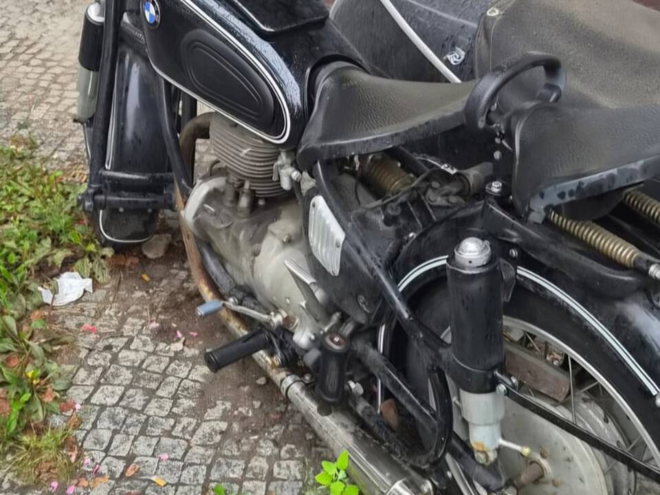 Immagine 2/5 di BMW R 26 (1959)