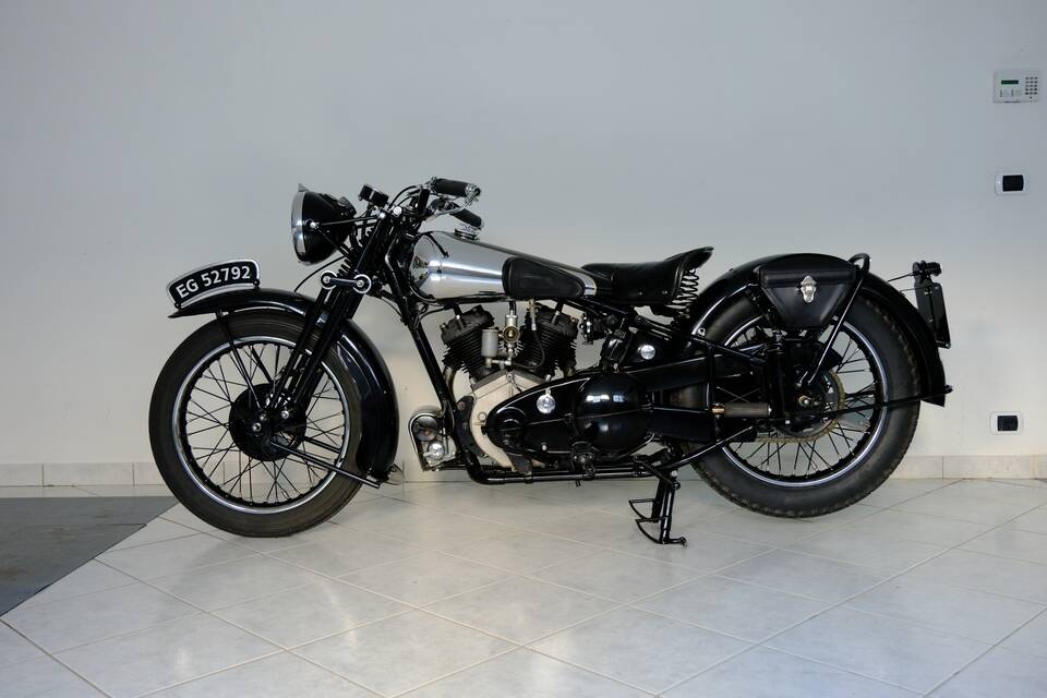 Immagine 43/89 di Brough-Superior SS 80 (1939)