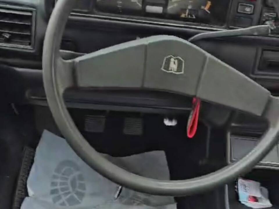 Image 19/50 of Volkswagen Golf Mk I Convertible 1.1 (1981)