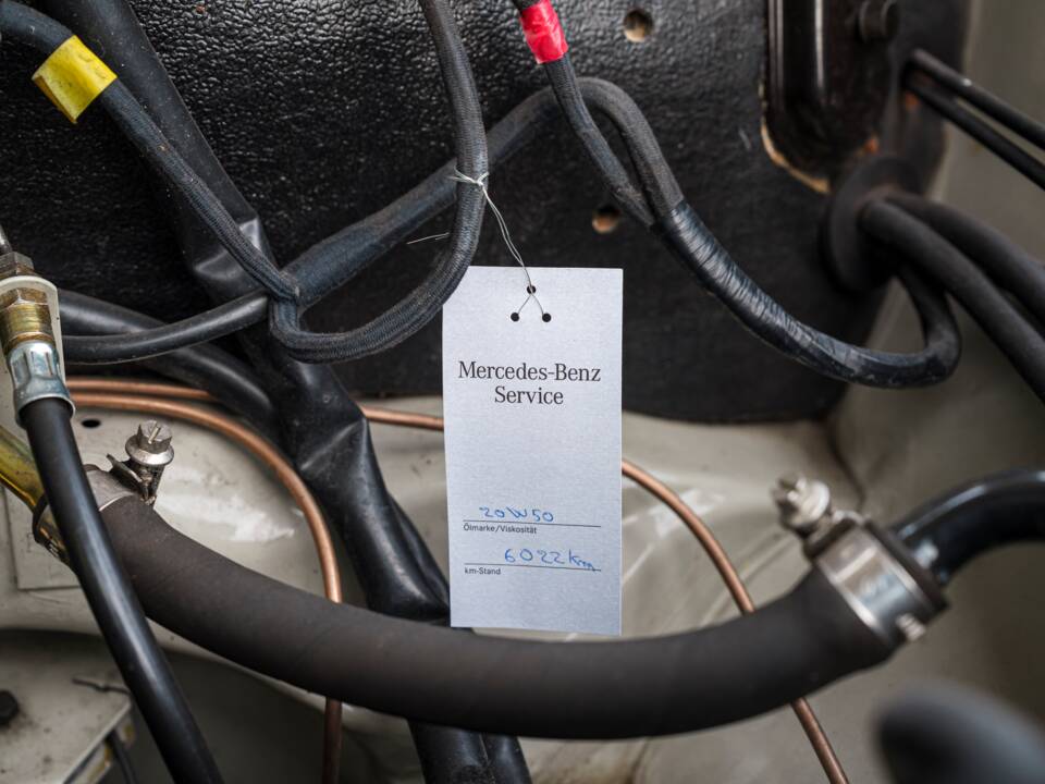 Bild 32/33 von Mercedes-Benz 300 SE (1965)