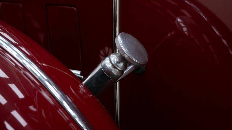 Immagine 12/15 di Cadillac 355B (1932)
