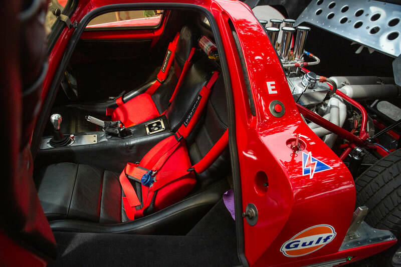 Image 16/50 of UVA M6 GTR (1998)