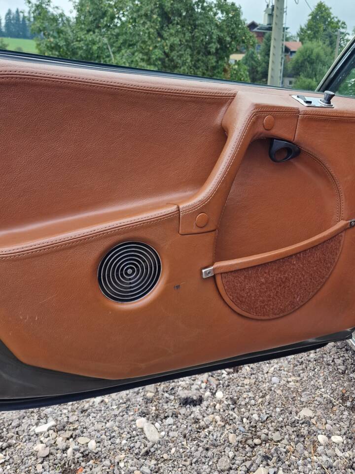 Afbeelding 51/110 van Citroën CX Prestige injection (1980)