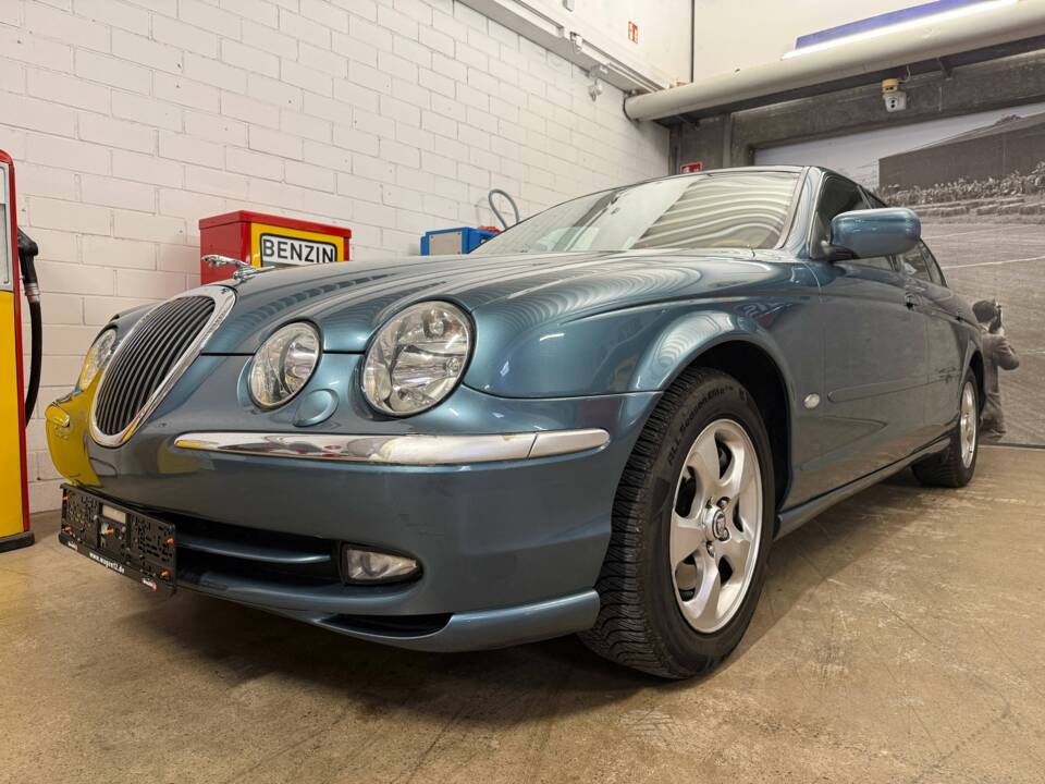 Imagen 2/15 de Jaguar S-Type 3.0 V6 (2000)