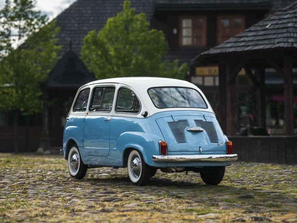 Afbeelding 4/88 van FIAT 600 D Multipla (1963)