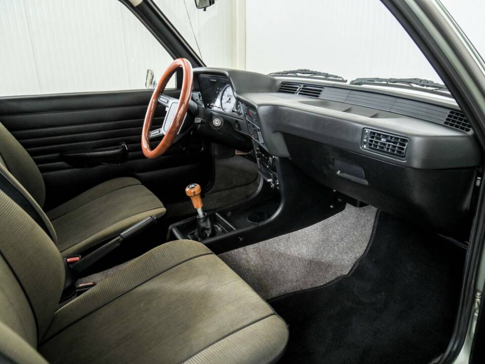 Afbeelding 12/50 van BMW 315 (1983)