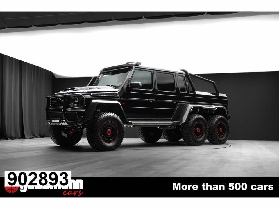 Immagine 1/15 di Mercedes-Benz G 63 AMG 6x6 (2013)