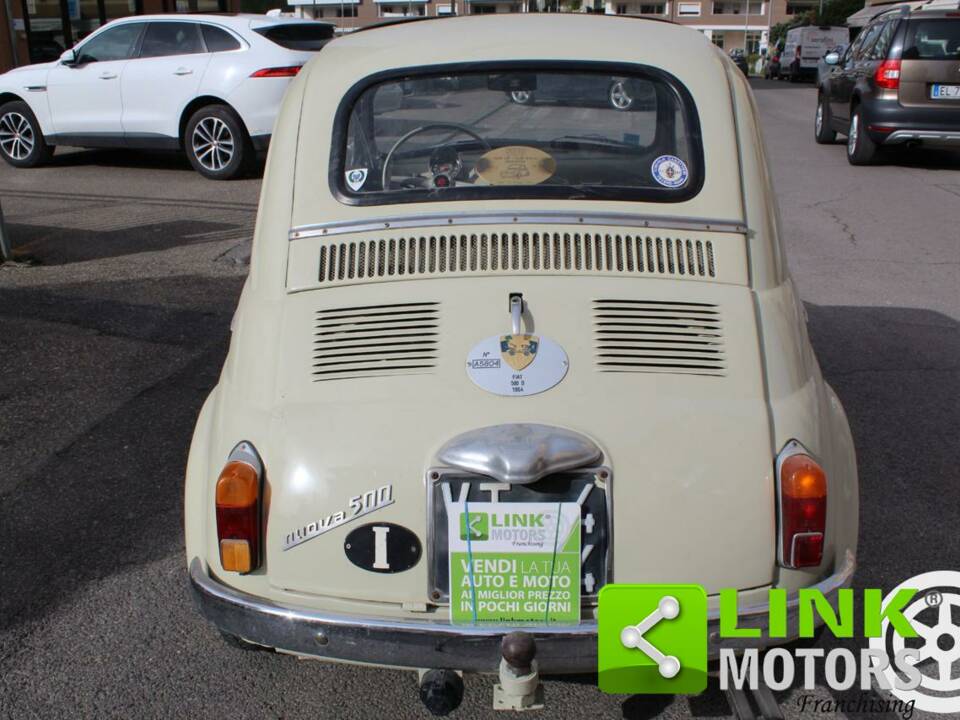 Immagine 2/10 di FIAT 500 D (1964)