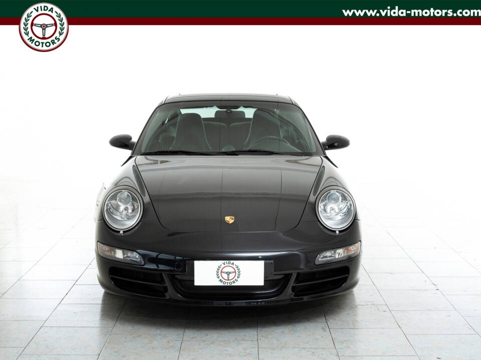 Bild 2/54 von Porsche 911 Carrera 4S (2006)