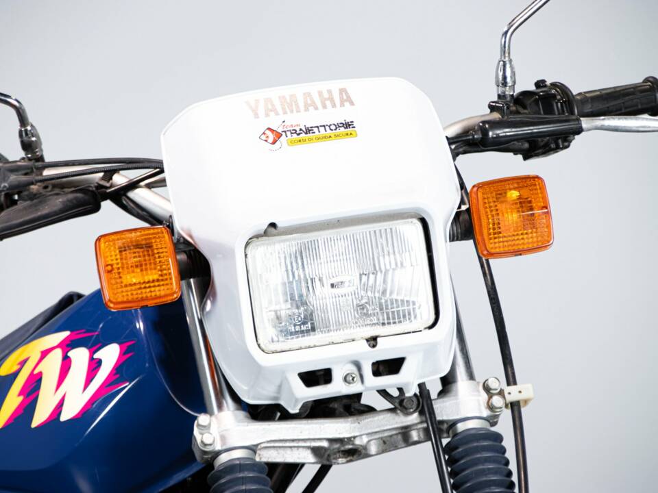 Bild 35/50 von Yamaha DUMMY (1995)