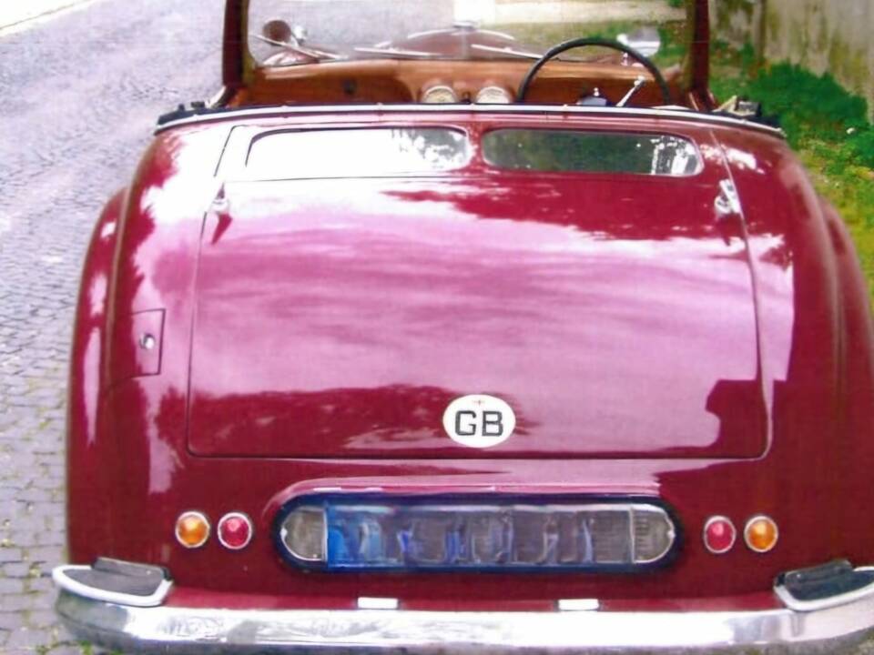 Image 6/6 de Triumph 1800 Roadster (1946)