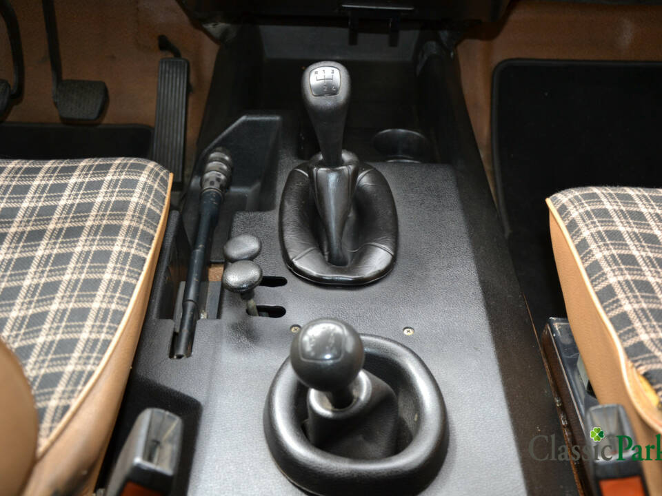 Afbeelding 36/50 van Mercedes-Benz 280 GE (LWB) (1982)