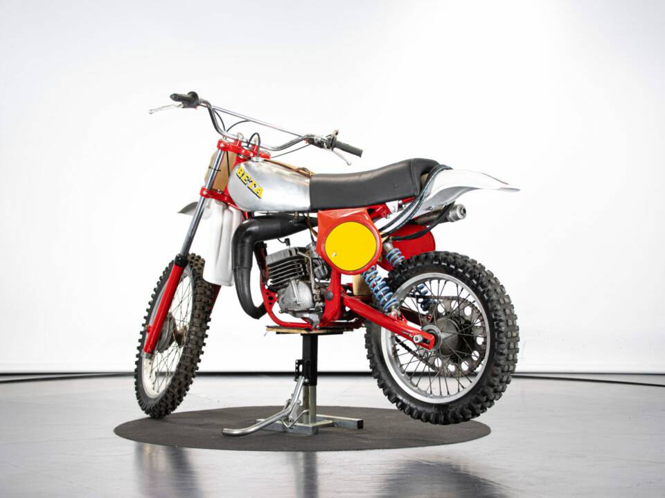 Image 2/37 of Beta RC 125 (1978)
