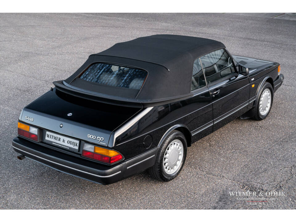 Image 7/25 of Saab 900 Turbo (1991)