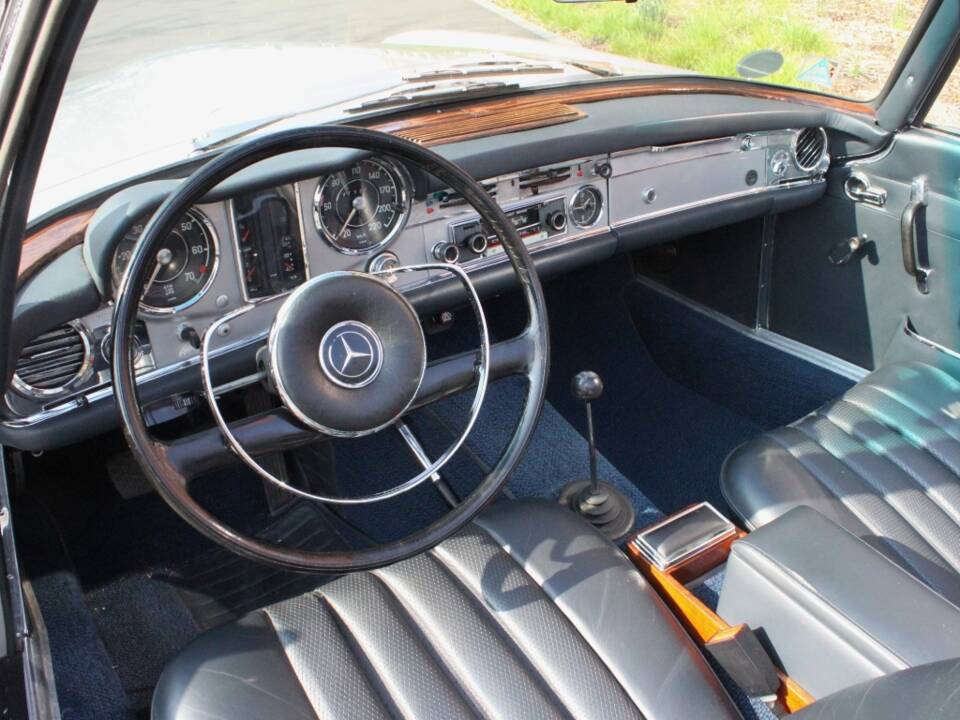 Bild 9/15 von Mercedes-Benz 230 SL (1966)