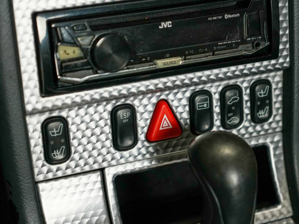 Image 12/50 of Mercedes-Benz SLK 230 Kompressor (2001)
