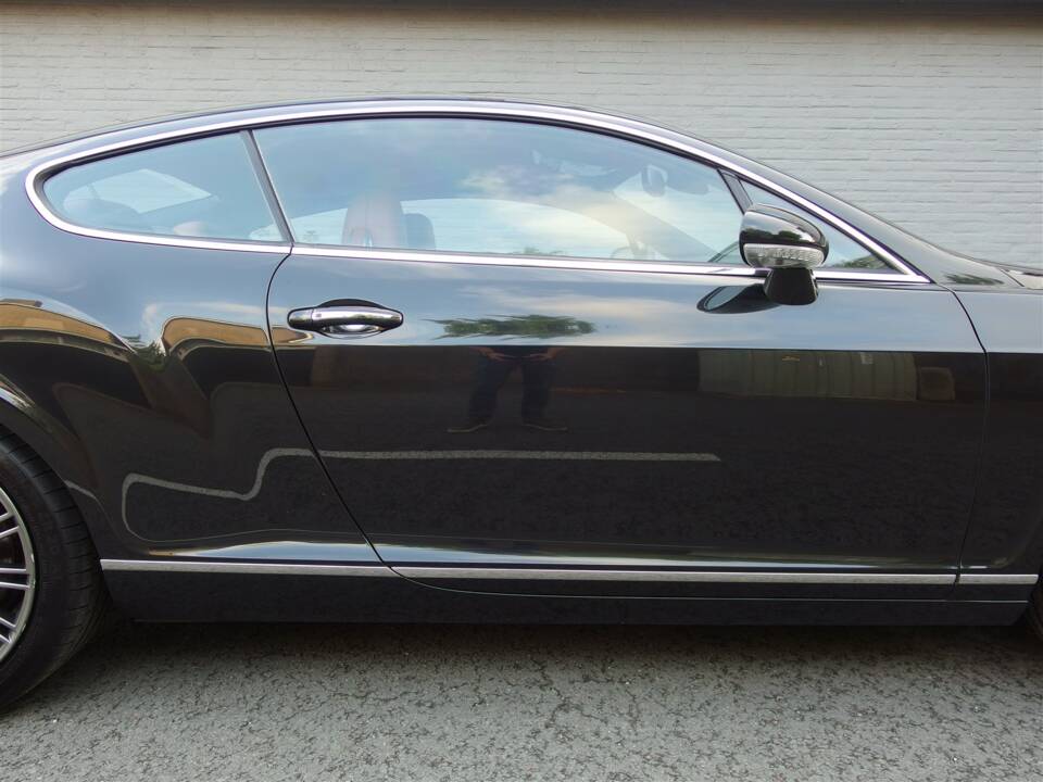 Imagen 26/99 de Bentley Continental GT Speed (2008)