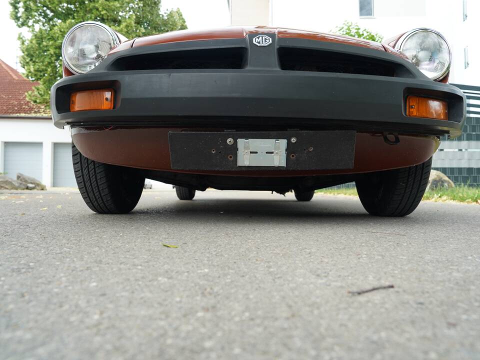 Image 21/100 of MG MGB (1978)