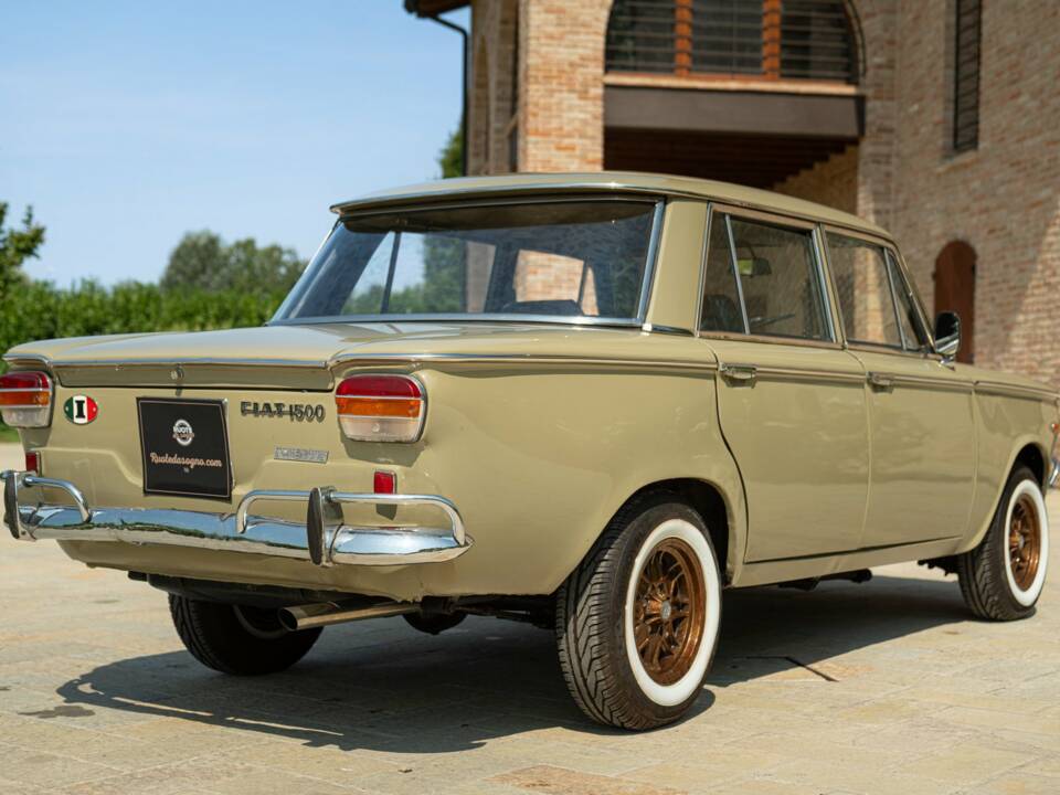 Imagen 14/50 de FIAT 1500 (1963)