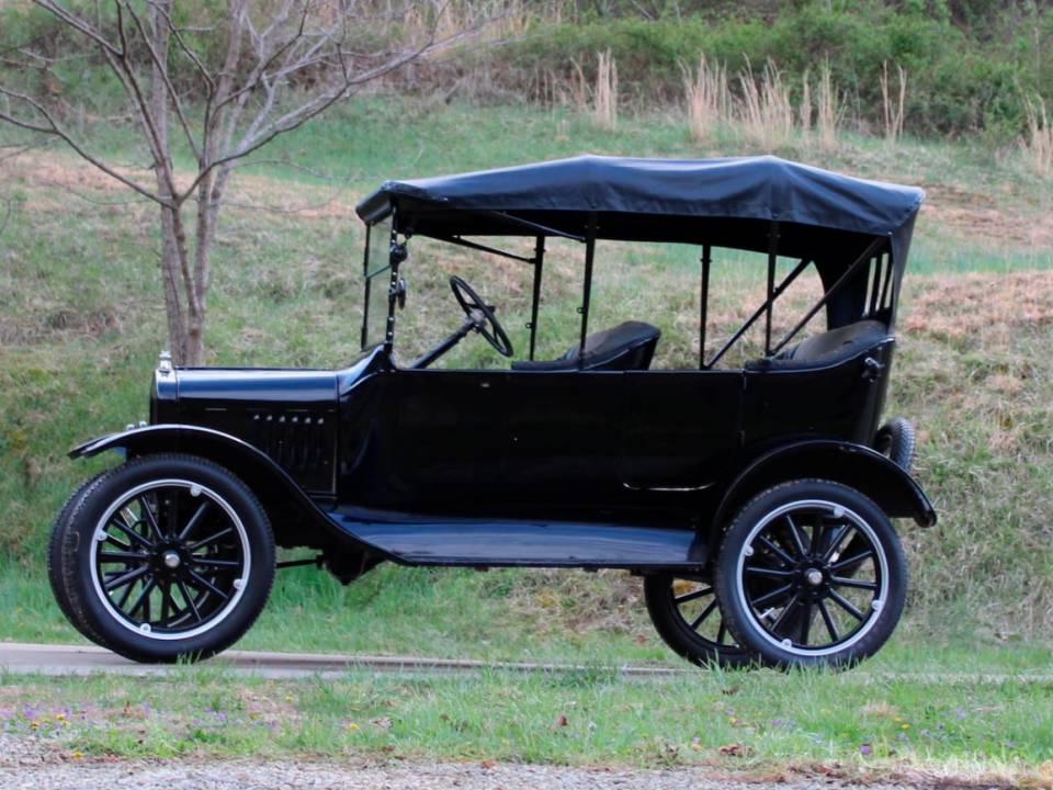 Imagen 2/13 de Ford Model T Touring (1920)