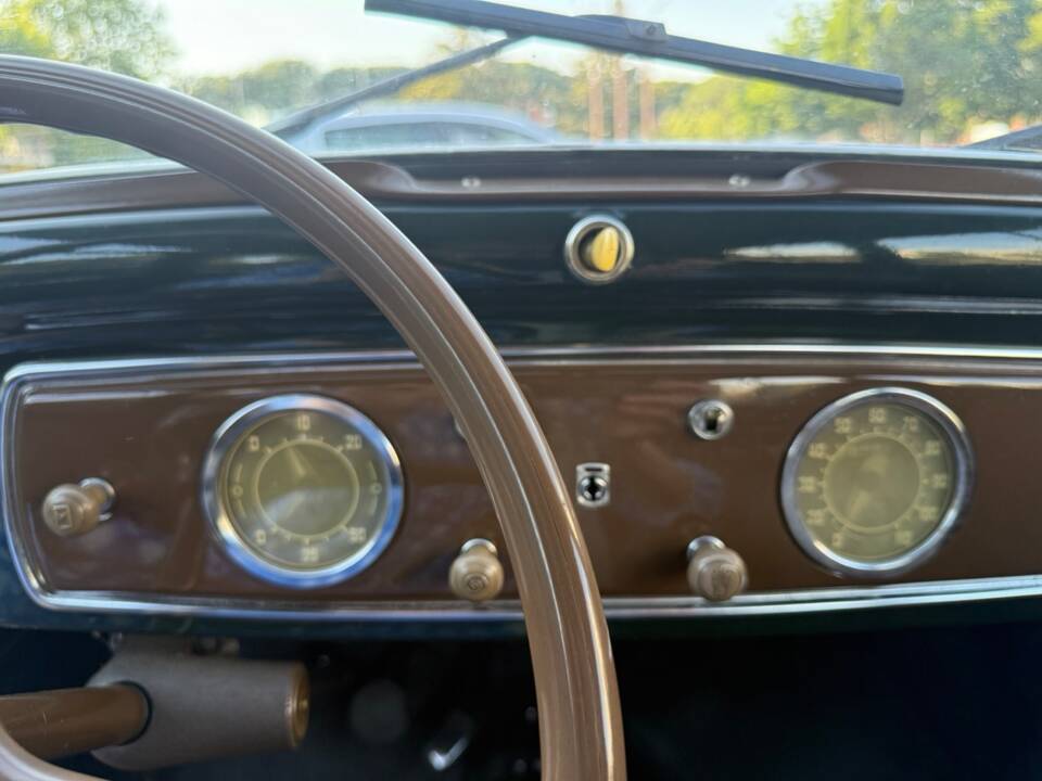 Immagine 28/60 di FIAT 500 C Belvedere (1954)