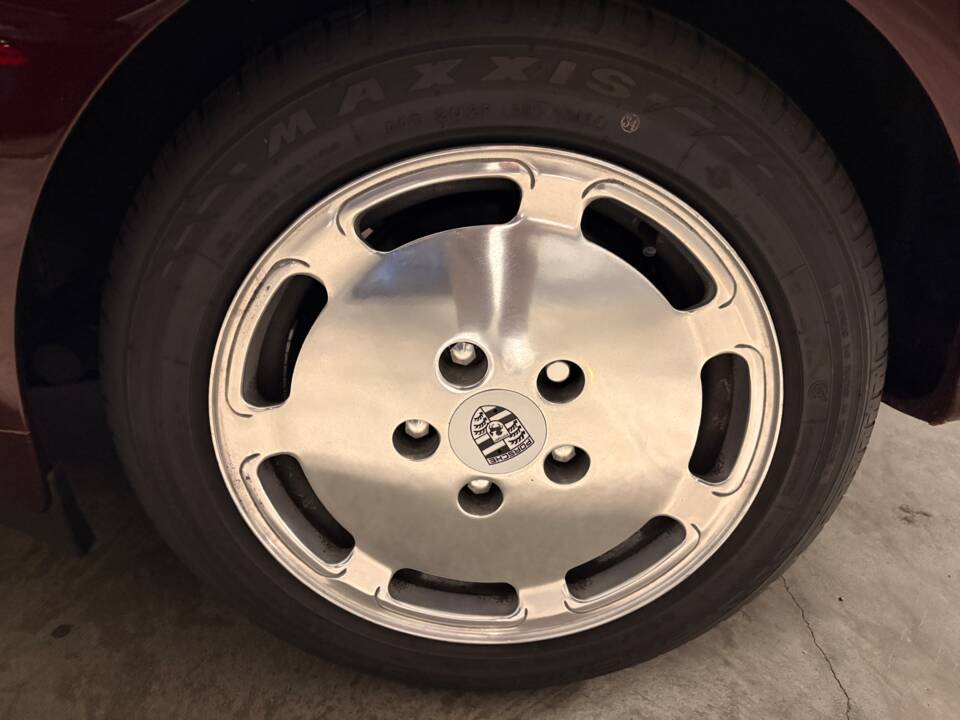 Bild 37/50 von Porsche 944 S2 (1991)