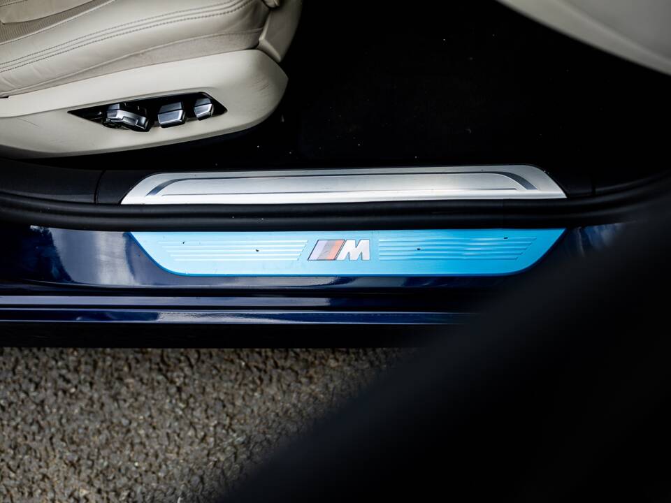 Bild 22/46 von BMW 740d xDrive (2022)