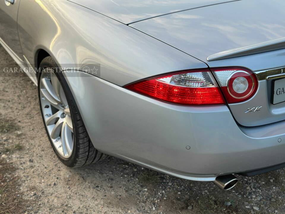 Image 74/84 de Jaguar XK 4.2 (2006)