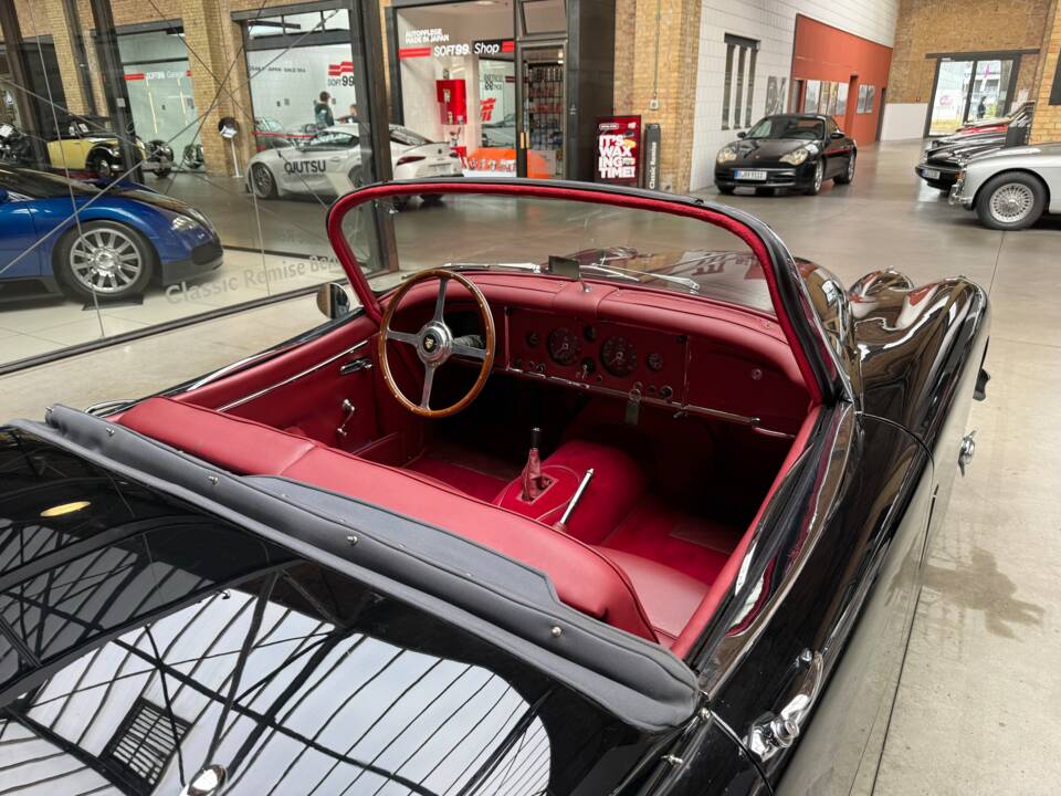 Afbeelding 8/27 van Jaguar XK 150 3.4 S OTS (1959)