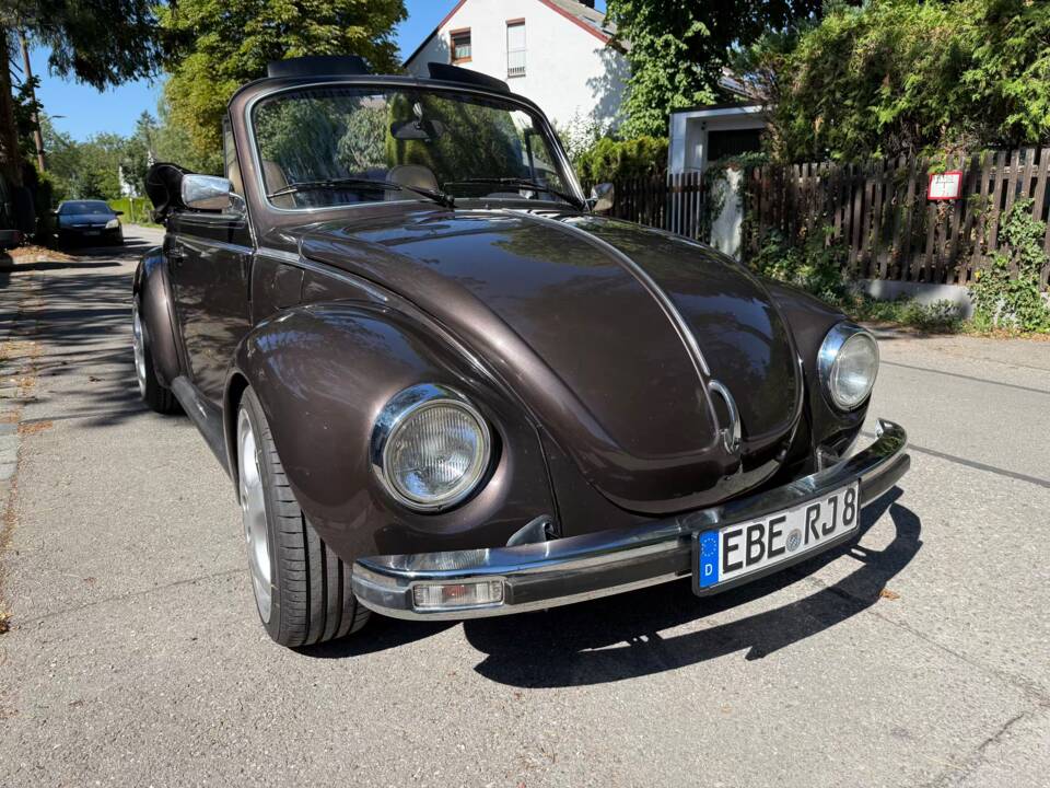 Image 2/15 of Volkswagen Beetle 1303 LS (1976)