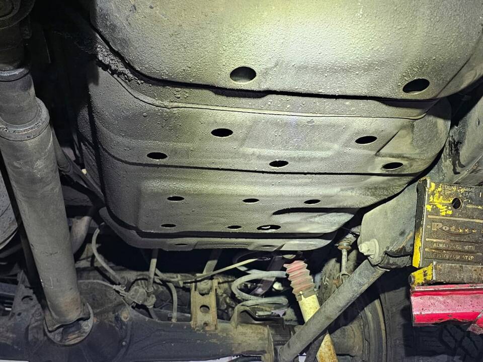 Image 43/48 de Toyota Land Cruiser FJ80 (1992)