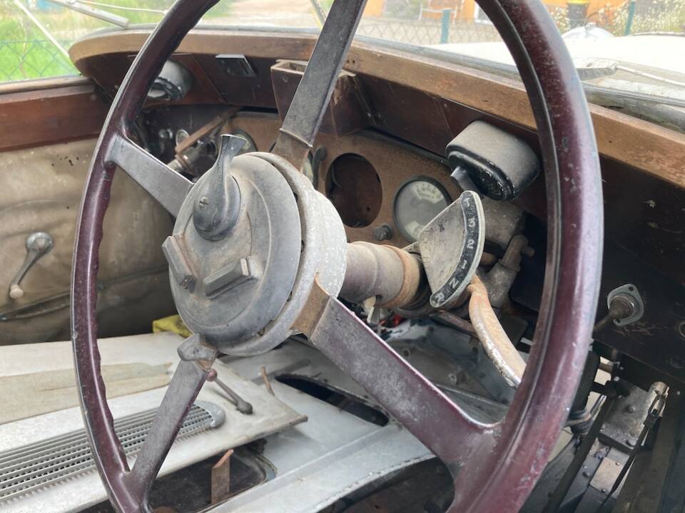 Image 13/17 de Daimler DE 36 Labourdette (1949)