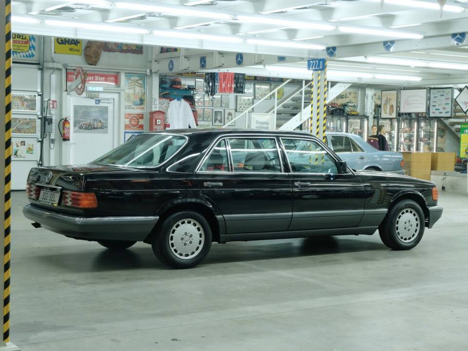 Bild 49/50 von Mercedes-Benz 300 SEL (1991)