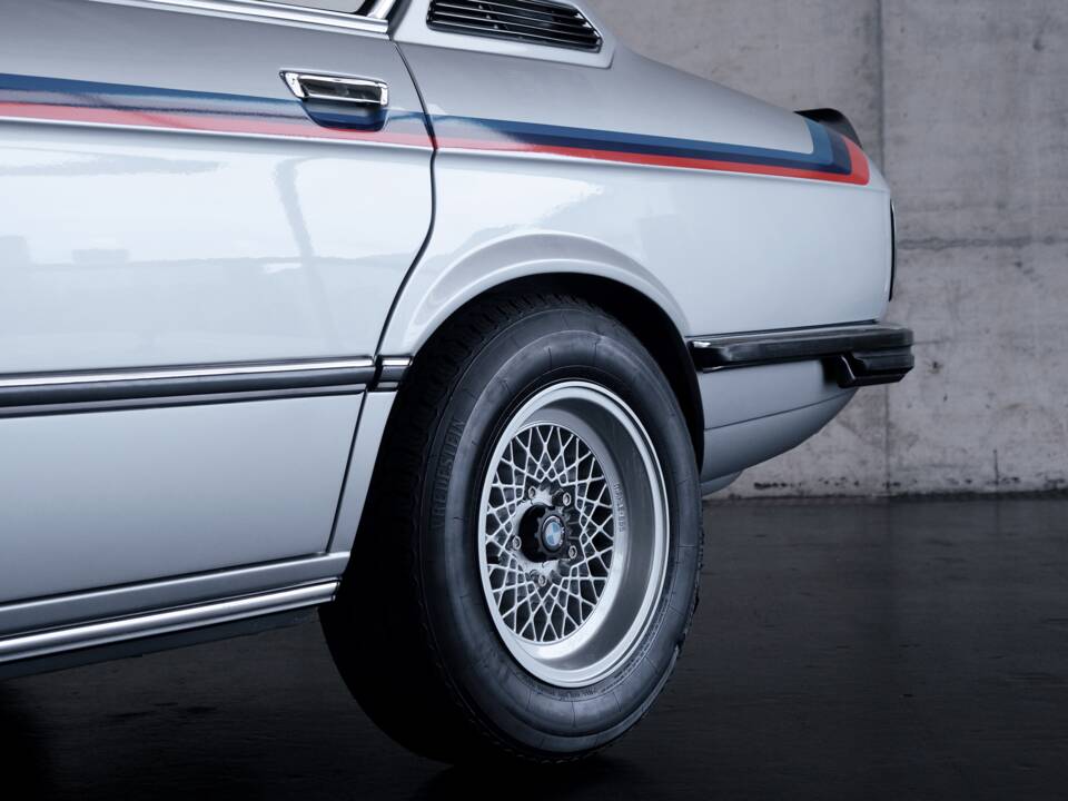 Bild 12/50 von BMW M 535i (1979)